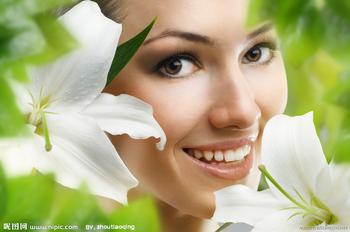 �˿˱����¶���Ǯ��Ƶ��ר��̸���ϲ��죺����Ա�������½� �ǻع�����...